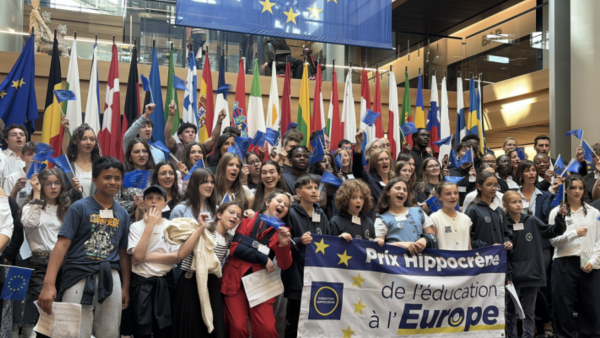 Le lycée Paul Gauguin d'Orléans récompensé au Parlement européen de Strasbourg