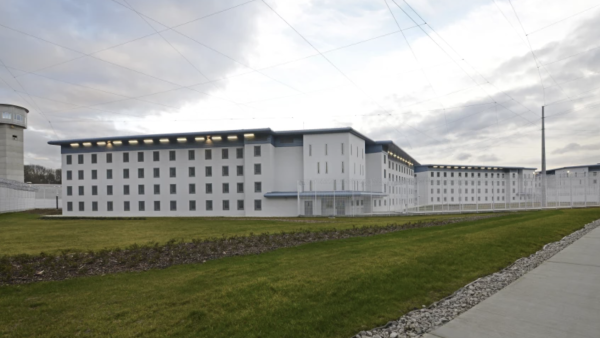 centre pénitentiaire d'Orléans-Saran